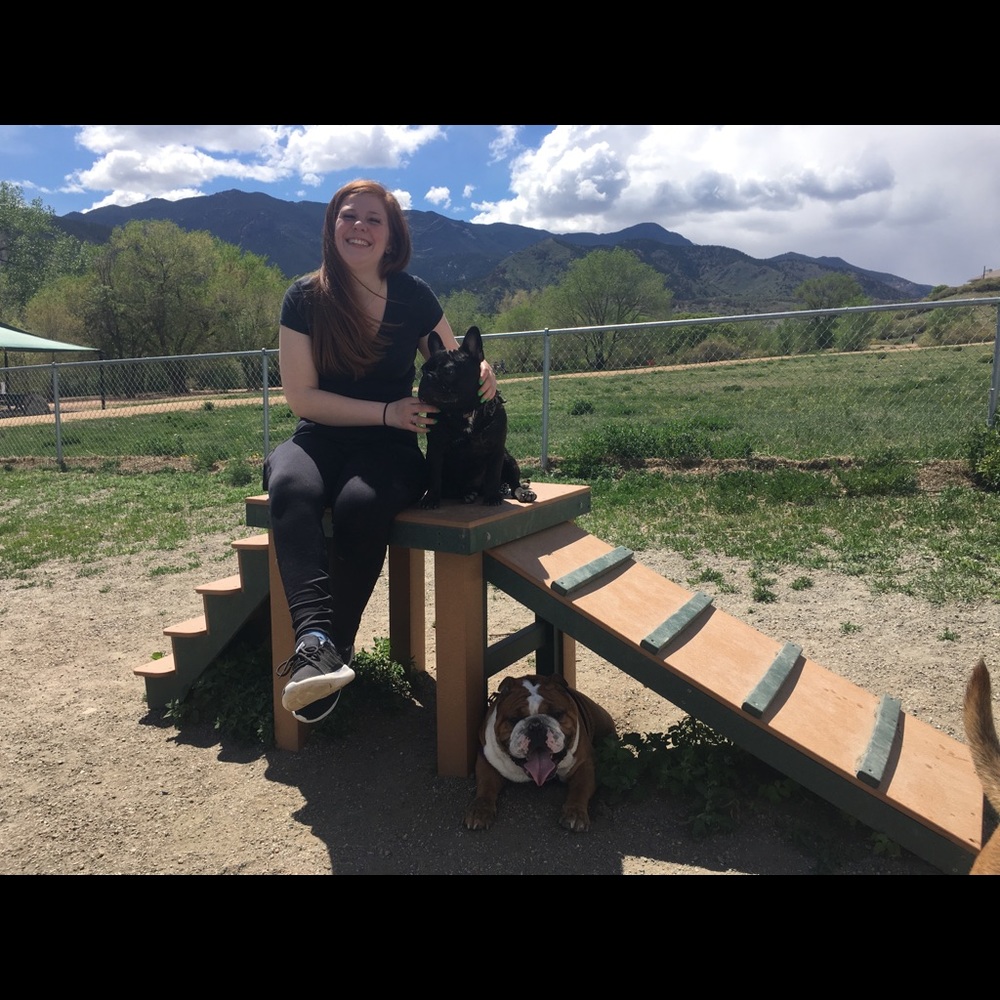 Meet your Posher, Abby